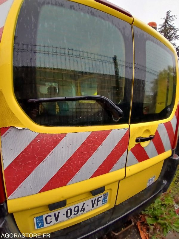 Citroën Jumpy - 2013 - 181539kms - CV094VF - Furgoneta pequeña: foto 4 Citroën Jumpy - 2013 - 181539kms - CV094VF - Furgoneta pequeña: foto 4