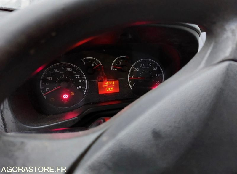 Citroën Némo 46373kms 2013 - Furgoneta pequeña: foto 3 Citroën Némo 46373kms 2013 - Furgoneta pequeña: foto 3