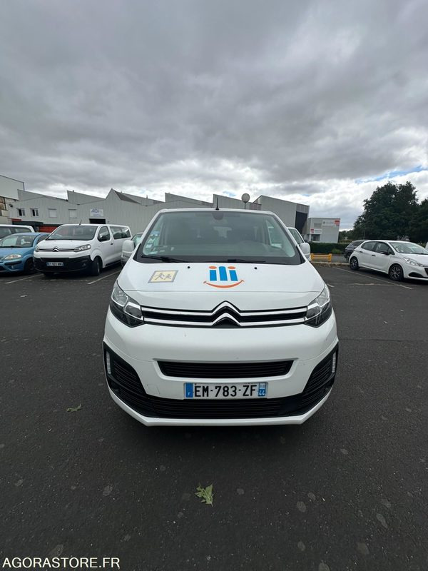 EM-783-ZF - Roulant - Citroën JUMPY SPACE TOURER - PV- 9 PLACES - 261 240 Kms - Minibús, Furgoneta de pasajeros: foto 3 EM-783-ZF - Roulant - Citroën JUMPY SPACE TOURER - PV- 9 PLACES - 261 240 Kms - Minibús, Furgoneta de pasajeros: foto 3