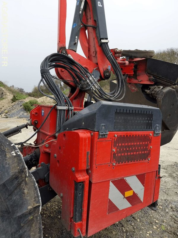 EPAREUSE KUHN PROLONGER GII EP 5783 LPA DE 2017 - Desbrozadora de brazo: foto 3 EPAREUSE KUHN PROLONGER GII EP 5783 LPA DE 2017 - Desbrozadora de brazo: foto 3