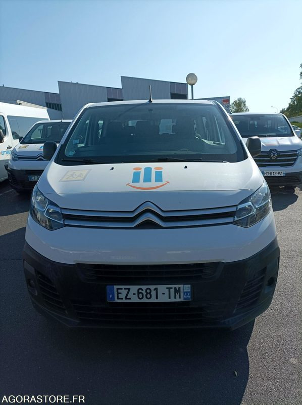 EZ-681-TM - Roulant - CITROEN JUMPY SPACE TOURER - 9 Places - 225 045 Kms - Minibús, Furgoneta de pasajeros: foto 3 EZ-681-TM - Roulant - CITROEN JUMPY SPACE TOURER - 9 Places - 225 045 Kms - Minibús, Furgoneta de pasajeros: foto 3