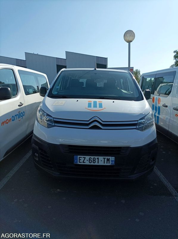 EZ-681-TM - Roulant - CITROEN JUMPY SPACE TOURER - 9 Places - 225 045 Kms - Minibús, Furgoneta de pasajeros: foto 4 EZ-681-TM - Roulant - CITROEN JUMPY SPACE TOURER - 9 Places - 225 045 Kms - Minibús, Furgoneta de pasajeros: foto 4