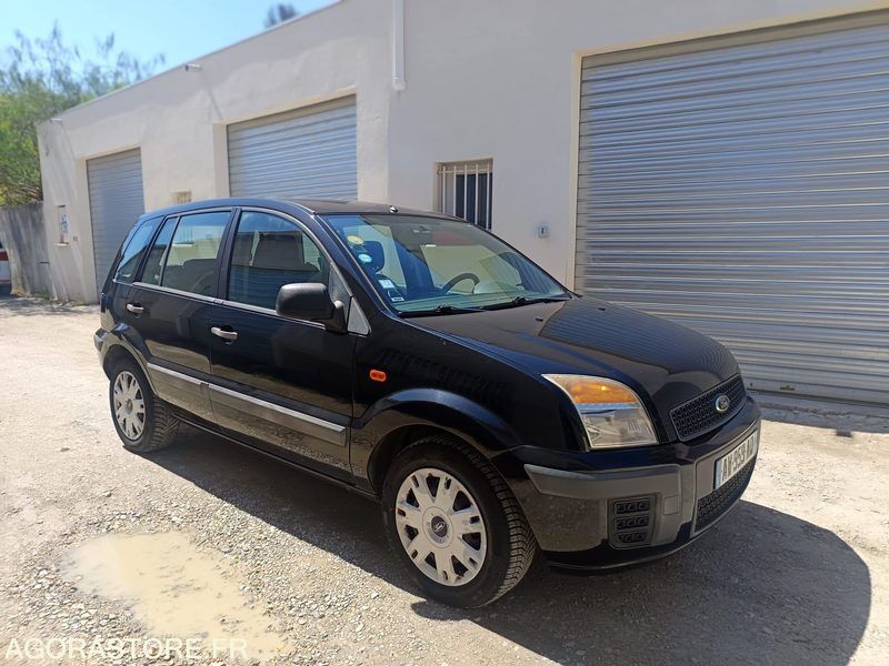 FORD FUSION 1.4 TDCI 68CH - 2010 - 238150KMS - Coche: foto 5 FORD FUSION 1.4 TDCI 68CH - 2010 - 238150KMS - Coche: foto 5