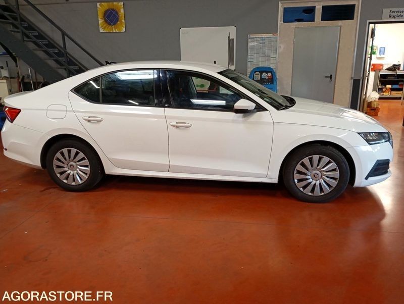 FY-185-TK - Non Roulant - PP - SKODA OCTAVIA - VP - 220 708 Kms - Coche: foto 1 FY-185-TK - Non Roulant - PP - SKODA OCTAVIA - VP - 220 708 Kms - Coche: foto 1
