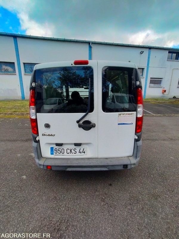 Fiat Doblo essence+ GNV - Furgoneta pequeña: foto 4 Fiat Doblo essence+ GNV - Furgoneta pequeña: foto 4