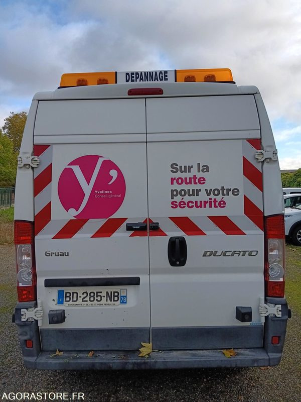 Fiat Ducato - 132 793 Kms - 2010 - Furgón: foto 4 Fiat Ducato - 132 793 Kms - 2010 - Furgón: foto 4