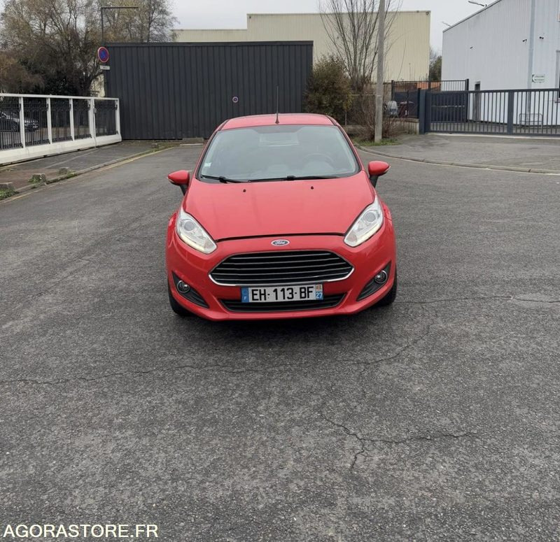 Ford fiesta 2016 - 144 000km - Coche: foto 1 Ford fiesta 2016 - 144 000km - Coche: foto 1
