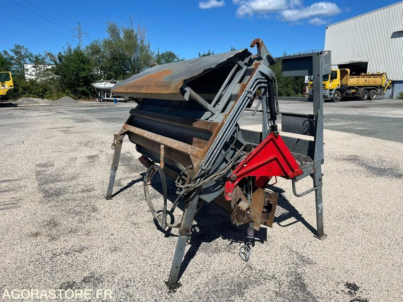 GRAVILLONNEUR ROLA 450 MAUGUIN D'OCCASION - Construcción de carreteras: foto 5 GRAVILLONNEUR ROLA 450 MAUGUIN D'OCCASION - Construcción de carreteras: foto 5