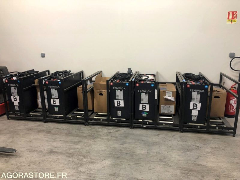 Gerbeur à plateforme élevable - Apilador: foto 5 Gerbeur à plateforme élevable - Apilador: foto 5