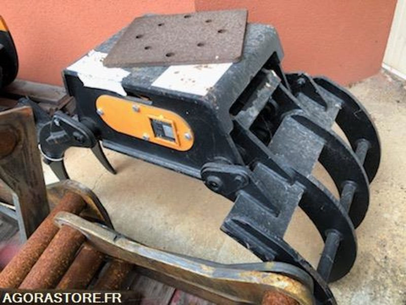 Grappin NEUF fixe sans rotation pour pelle 3 à 6 T - Equipo de construcción: foto 1 Grappin NEUF fixe sans rotation pour pelle 3 à 6 T - Equipo de construcción: foto 1