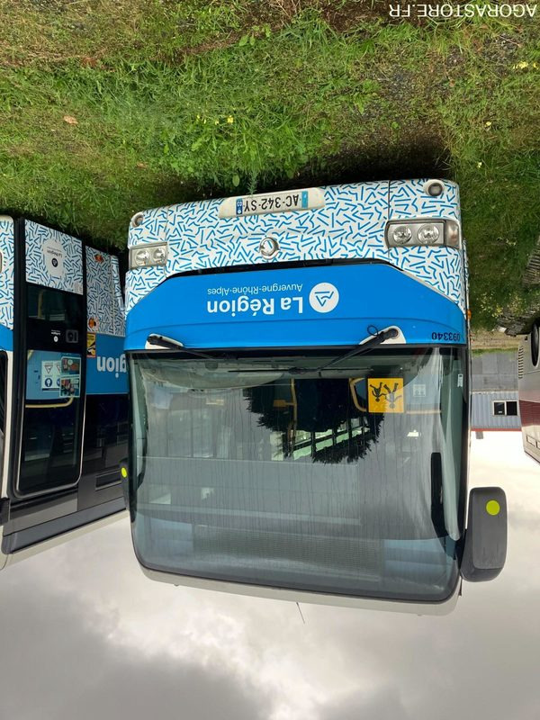 IVECO CROSSWAY 12.80m N°093340 - Minibús, Furgoneta de pasajeros: foto 1 IVECO CROSSWAY 12.80m N°093340 - Minibús, Furgoneta de pasajeros: foto 1