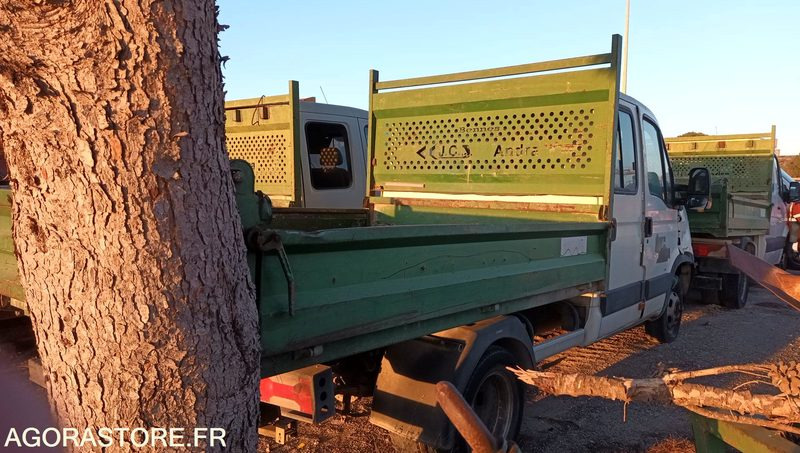 Iveco Benne - 2008 - CL-402-YV - Volquete furgoneta: foto 5 Iveco Benne - 2008 - CL-402-YV - Volquete furgoneta: foto 5