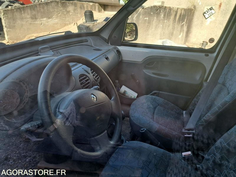 KANGOO POUR PIECES - Furgoneta pequeña: foto 5 KANGOO POUR PIECES - Furgoneta pequeña: foto 5