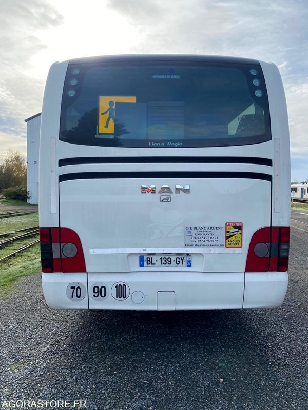 MAN LION'S REGIO N°116030 - Autocar: foto 4 MAN LION'S REGIO N°116030 - Autocar: foto 4