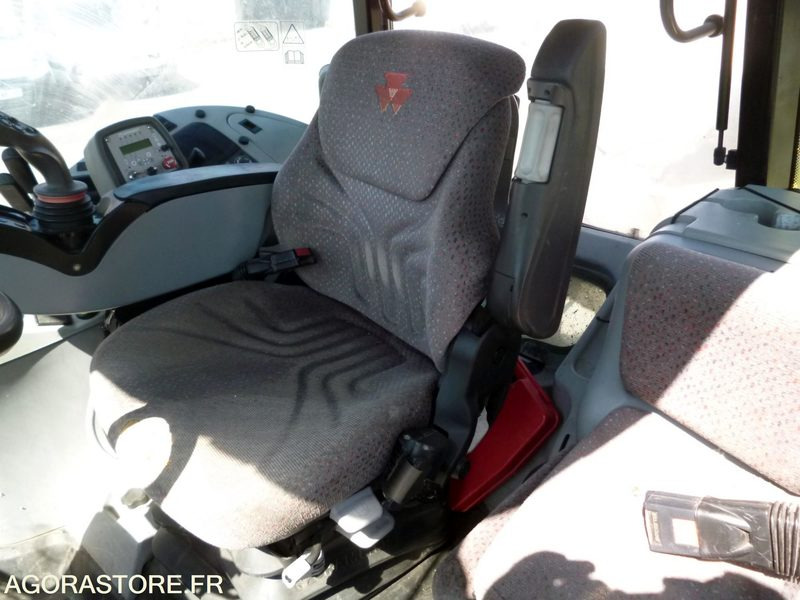 MASSEY 6445 DYNA 6 4X4 FAUCHEUR + NOREMAT OPTIMA M57T VISIOBRAS - Tractor: foto 3 MASSEY 6445 DYNA 6 4X4 FAUCHEUR + NOREMAT OPTIMA M57T VISIOBRAS - Tractor: foto 3