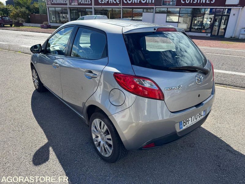 MAZDA 2 1.4 DIESEL 139 000KM - Coche: foto 4 MAZDA 2 1.4 DIESEL 139 000KM - Coche: foto 4
