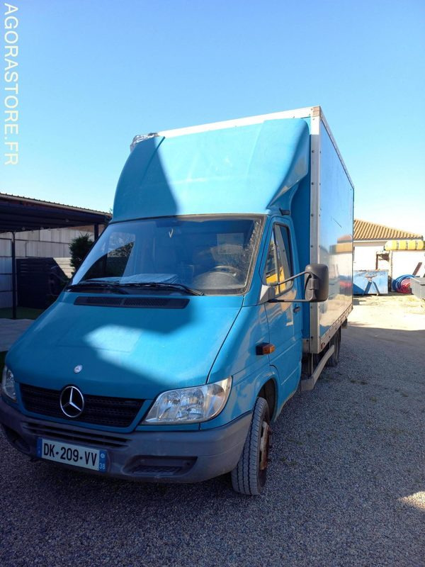 MERCEDES 411 SPRINTER - Furgón: foto 1 MERCEDES 411 SPRINTER - Furgón: foto 1