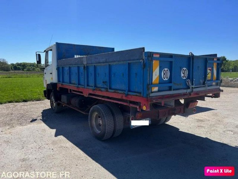 MERCEDES 809 D BENNE 7T5 - 1990 - 186 490km NOMBREUX TRAVAUX EFFECTUES/FACTURES - Volquete furgoneta: foto 2 MERCEDES 809 D BENNE 7T5 - 1990 - 186 490km NOMBREUX TRAVAUX EFFECTUES/FACTURES - Volquete furgoneta: foto 2