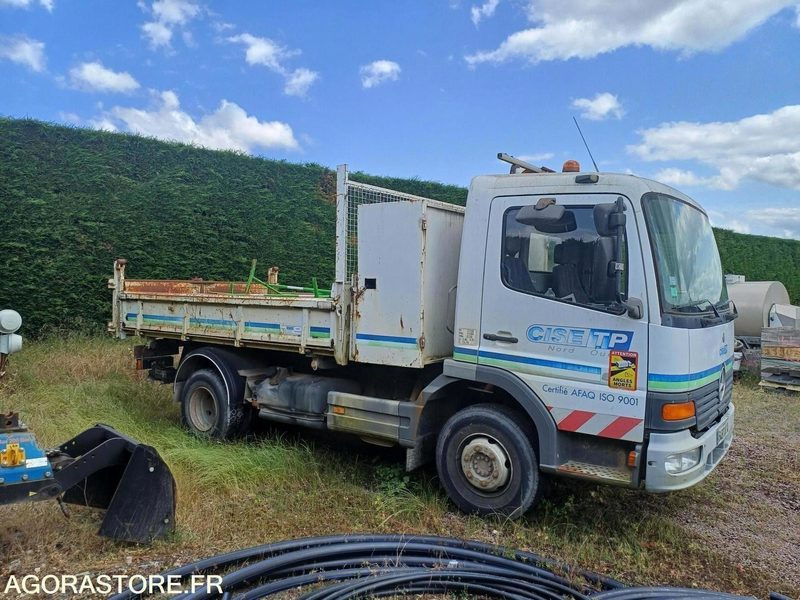 MERCEDES - ATEGO B 918 BENNE AVEC COFFRE - 2002 / 321065KMS (09/2019) - 6487XW14 - Volquete camión: foto 3 MERCEDES - ATEGO B 918 BENNE AVEC COFFRE - 2002 / 321065KMS (09/2019) - 6487XW14 - Volquete camión: foto 3