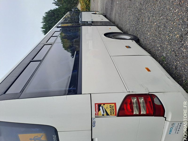 MERCEDES INTOURO N°103071 - Autobús escolar: foto 3 MERCEDES INTOURO N°103071 - Autobús escolar: foto 3