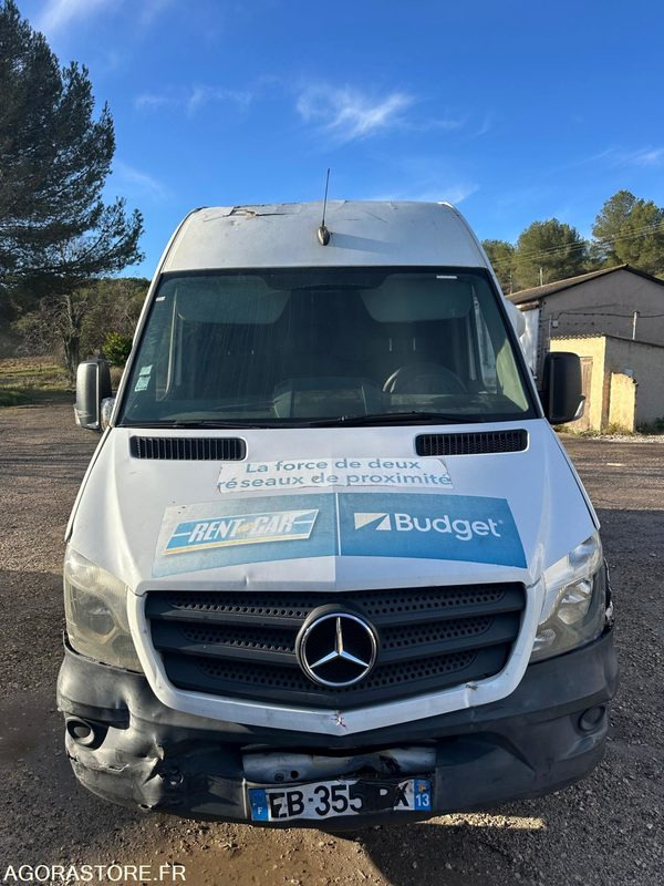 MERCEDES - SPRINTER - 2016 / 323000 KM - Furgón: foto 2 MERCEDES - SPRINTER - 2016 / 323000 KM - Furgón: foto 2