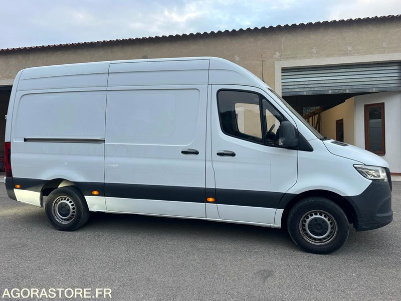 MERCEDES - SPRINTER - 2021 / 88000 KM - Furgón: foto 4 MERCEDES - SPRINTER - 2021 / 88000 KM - Furgón: foto 4