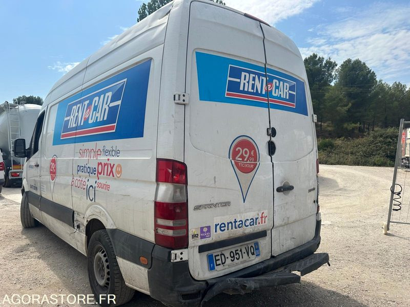 MERCEDES - SPRINTER 314 - 2016 / 249000 KM - Furgón: foto 4 MERCEDES - SPRINTER 314 - 2016 / 249000 KM - Furgón: foto 4