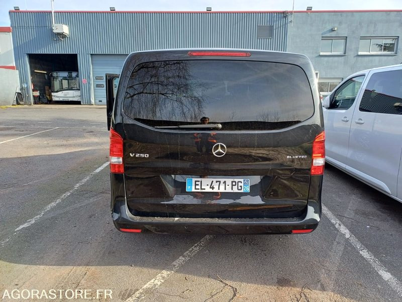 MERCEDES - VIANO - 2014 / 142000 KM - EL471PG - Minibús, Furgoneta de pasajeros: foto 5 MERCEDES - VIANO - 2014 / 142000 KM - EL471PG - Minibús, Furgoneta de pasajeros: foto 5