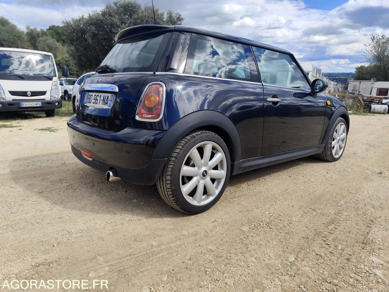 MINI COOPER 1.6 120CV - 2006 - 170500KMS - Coche: foto 4 MINI COOPER 1.6 120CV - 2006 - 170500KMS - Coche: foto 4