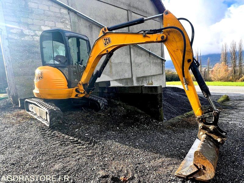 MINI-PELLE 3,5T JCB 8035 - 2010 - 3120 HEURES - Excavadora: foto 2 MINI-PELLE 3,5T JCB 8035 - 2010 - 3120 HEURES - Excavadora: foto 2