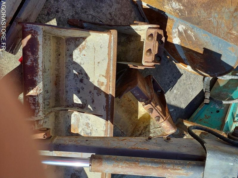 MINI PELLE VOLVO EC25 - Excavadora: foto 3 MINI PELLE VOLVO EC25 - Excavadora: foto 3