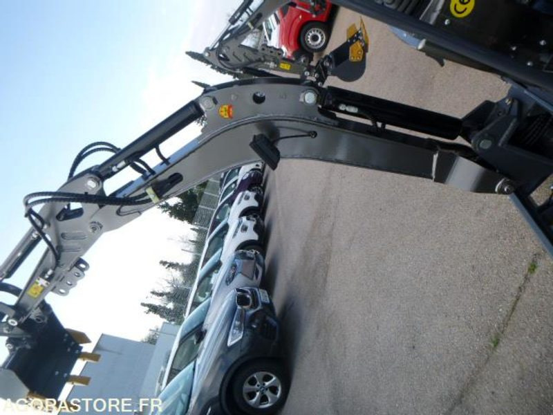 Excavadora MINIPELLE YCW 1T5 EURO5 -2025 - NEUF: foto 15