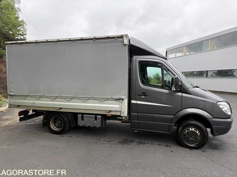 Mercedes Sprinter 519 empattement 3700 mm - 2011 - 258306KM - Furgón: foto 3 Mercedes Sprinter 519 empattement 3700 mm - 2011 - 258306KM - Furgón: foto 3