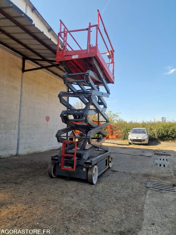 Leasing financiero de  NACELLE ELECTRIQUE CISEAUX SKYJACK SJ4632 11.75M - 2010 - BATTERIE NEUVE leasing NACELLE ELECTRIQUE CISEAUX SKYJACK SJ4632 11.75M - 2010 - BATTERIE NEUVE: foto 8
