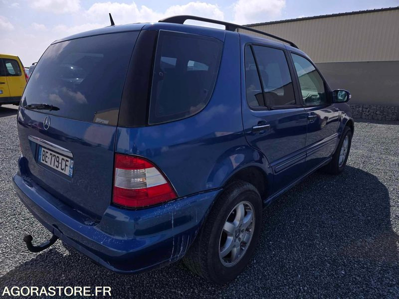 NIORT - MERCEDES ML 400 CDI BVA BI TURBO 4.00L 250 CH PEINTURE NEUVE 2025 - Coche: foto 4 NIORT - MERCEDES ML 400 CDI BVA BI TURBO 4.00L 250 CH PEINTURE NEUVE 2025 - Coche: foto 4