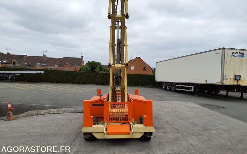Plataforma elevadora Nacelle DIESEL JLG 260MRT: foto 19