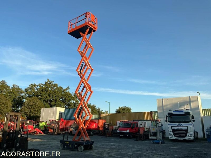 Nacelle electrique à ciseaux 12 m GENIE GS3246 - Plataforma de tijeras: foto 5 Nacelle electrique à ciseaux 12 m GENIE GS3246 - Plataforma de tijeras: foto 5