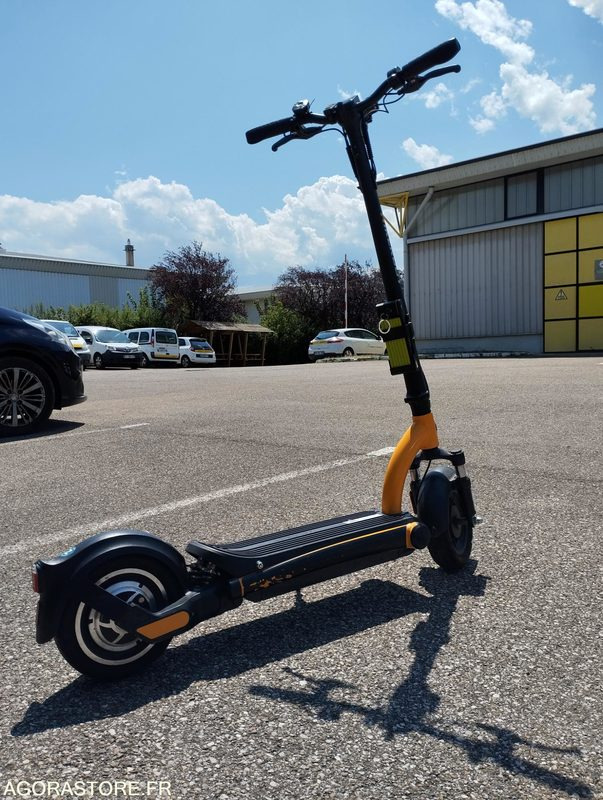 Trottinette Hikerboy Foxtrot Plus de 2021 n° 200258 - Otros: foto 4 Trottinette Hikerboy Foxtrot Plus de 2021 n° 200258 - Otros: foto 4