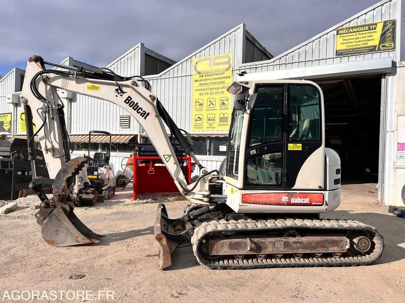 PELLE A CHENILLES 7,5T BOBCAT 442B AVEC POUCE HYDRAULIQUE 2007 - 4100 HEURES - Excavadora: foto 2 PELLE A CHENILLES 7,5T BOBCAT 442B AVEC POUCE HYDRAULIQUE 2007 - 4100 HEURES - Excavadora: foto 2