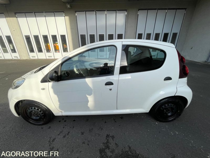 PEUGEOT 107 CL-635-LP - Coche: foto 2 PEUGEOT 107 CL-635-LP - Coche: foto 2
