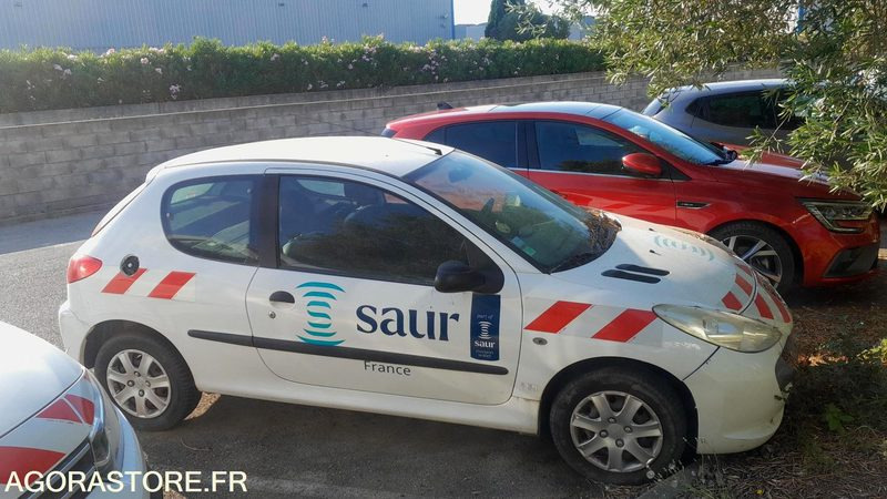 PEUGEOT 206 + BA583LQ // 2010 // NON ROULANT // ETAT INCONNU - Coche: foto 1 PEUGEOT 206 + BA583LQ // 2010 // NON ROULANT // ETAT INCONNU - Coche: foto 1