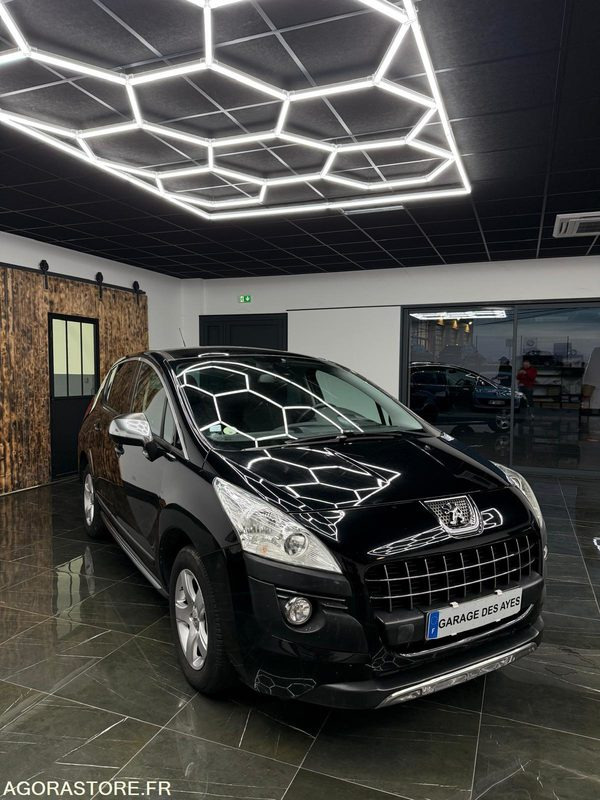 PEUGEOT 3008 1.6L HDI 115CH CROSSWAY - SUV/ Todoterreno: foto 2 PEUGEOT 3008 1.6L HDI 115CH CROSSWAY - SUV/ Todoterreno: foto 2