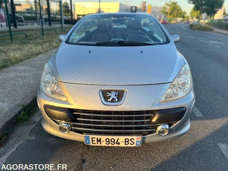 PEUGEOT 307 CC 2.0 HDI 136 CV - Coche: foto 2 PEUGEOT 307 CC 2.0 HDI 136 CV - Coche: foto 2