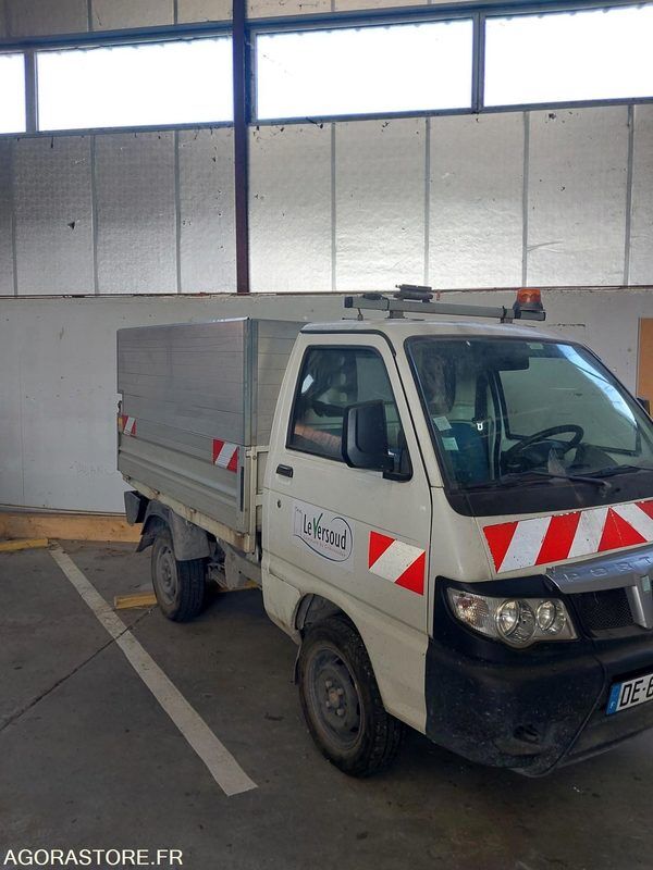 PIAGGIO PORTER - 2014 - Furgoneta pequeña: foto 3 PIAGGIO PORTER - 2014 - Furgoneta pequeña: foto 3