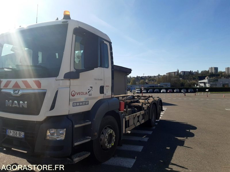 PORTEUR AMPLIROLL MAN - BRAS MARREL - 2017 - 271697 Km - (R52433) - Multibasculante camión: foto 3 PORTEUR AMPLIROLL MAN - BRAS MARREL - 2017 - 271697 Km - (R52433) - Multibasculante camión: foto 3