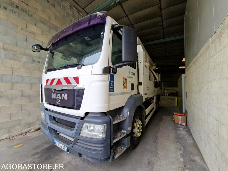 PORTEUR MAN TGS 26.360 RIVARD - BG614JP - 2011 / 175 385 KM - Limpieza de alcantarillado: foto 1 PORTEUR MAN TGS 26.360 RIVARD - BG614JP - 2011 / 175 385 KM - Limpieza de alcantarillado: foto 1