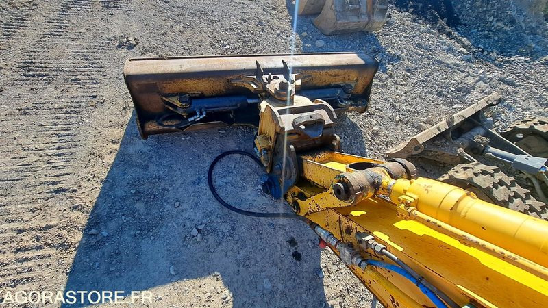 Excavadora de cadenas Pelle New Holland E135SR-1ES Diesel 2007: foto 6 Excavadora de cadenas Pelle New Holland E135SR-1ES Diesel 2007: foto 6