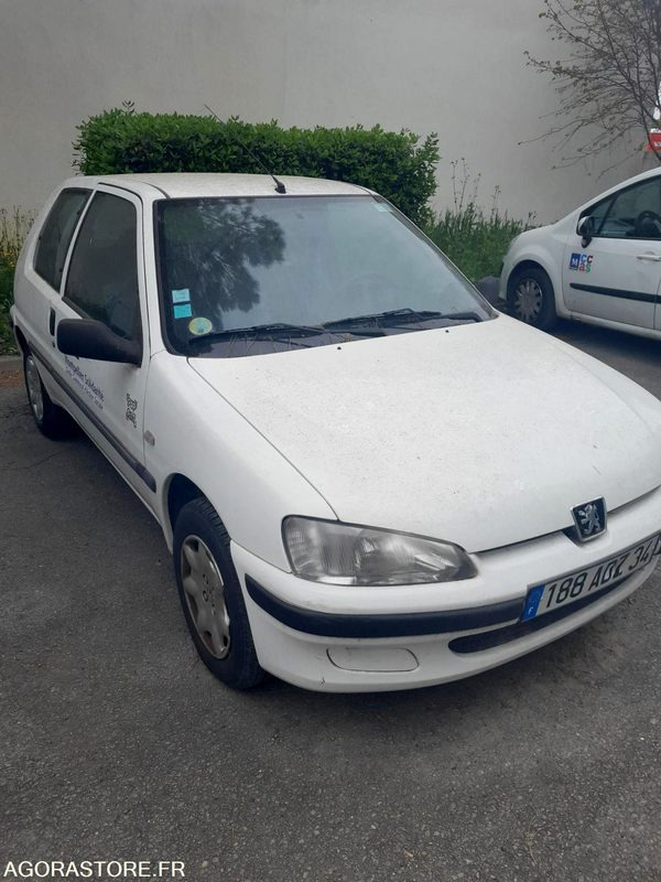 Peugeot 106 - 2003 - Coche: foto 2 Peugeot 106 - 2003 - Coche: foto 2