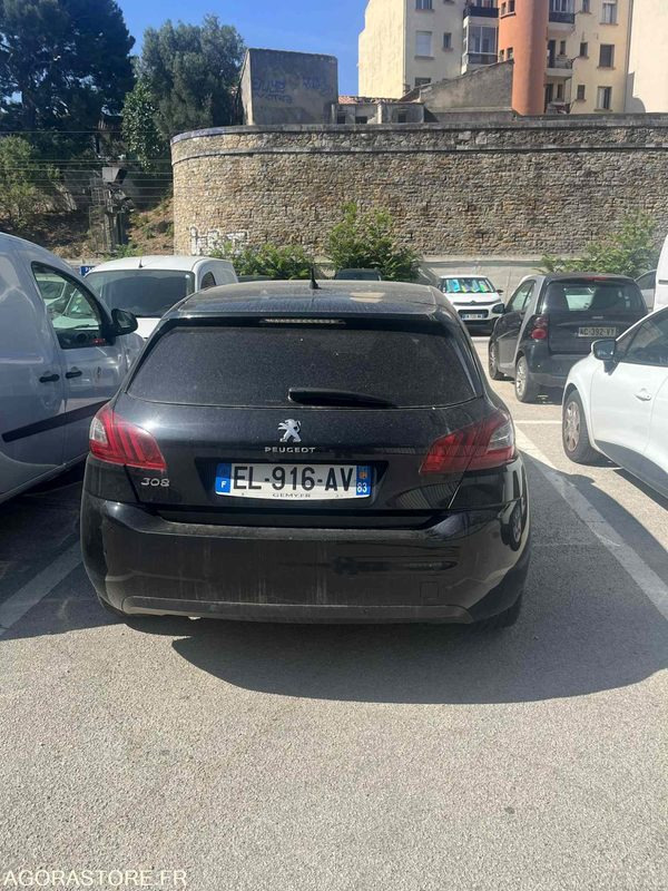 Peugeot 308 - 2017 - 228000kms - Coche: foto 2 Peugeot 308 - 2017 - 228000kms - Coche: foto 2