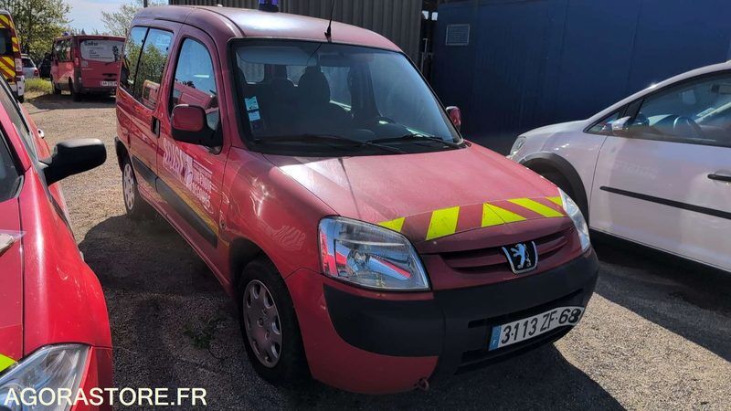 Peugeot - Berlingo - 2007 - 240000KM - 3113ZF68 - Furgoneta pequeña: foto 2 Peugeot - Berlingo - 2007 - 240000KM - 3113ZF68 - Furgoneta pequeña: foto 2